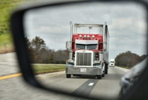 A big rig in Texas right before an accident; these types of accidents often require a Dallas truck accident lawyer.